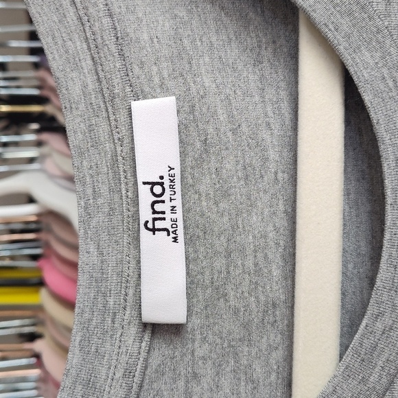 NEW HEATHER GRAY MIDI DRESS BY Find - Picture 3 of 6